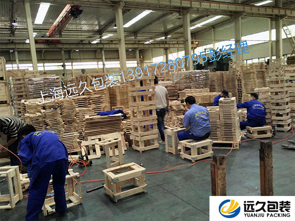 遠久包裝木箱廠全體員工戰高溫奪高產